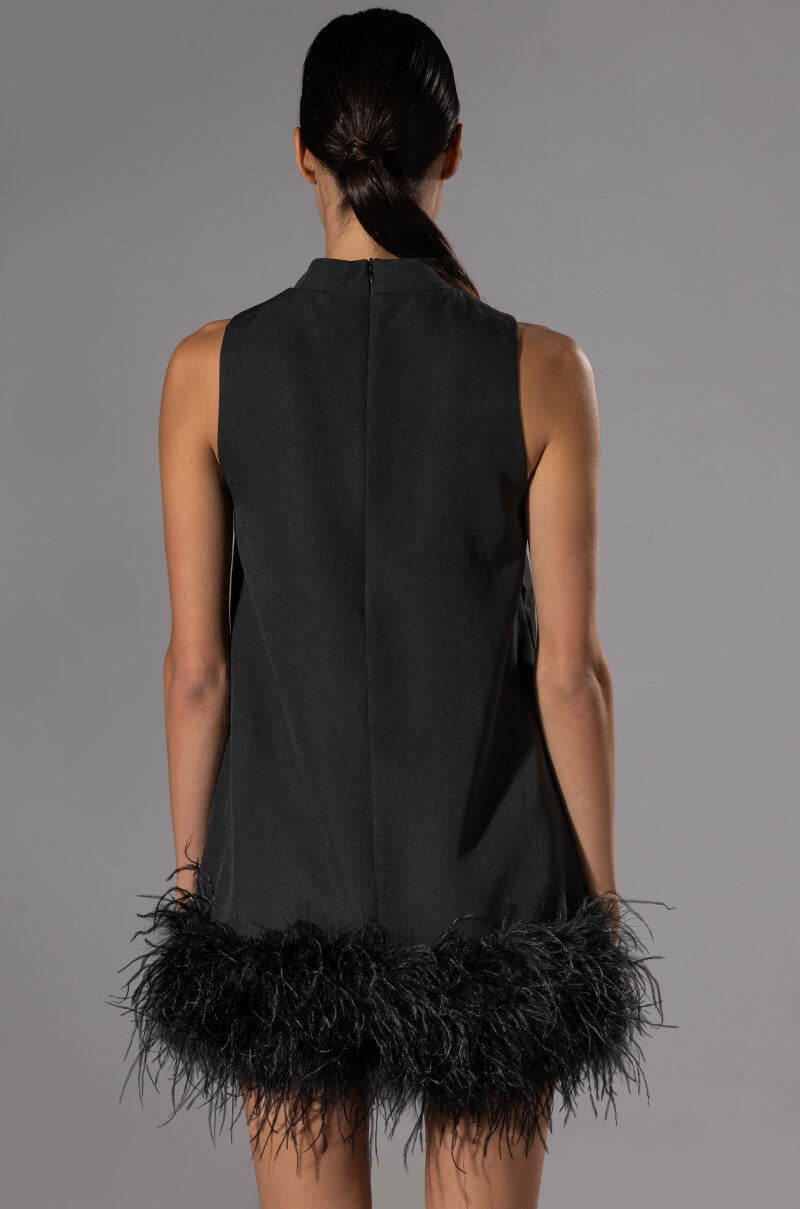 Living Lavish Sleeveless Shift Dress